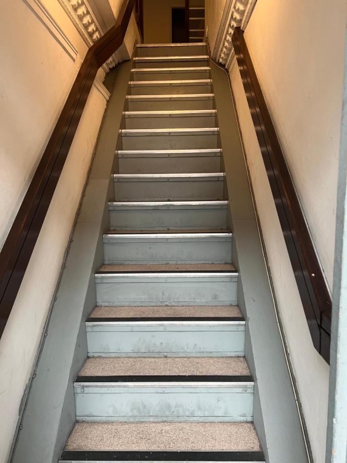 Central London Cosy Apartment ภายนอก รูปภาพ
